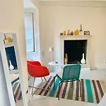 Casa Curiè 17 In Borgo Storico