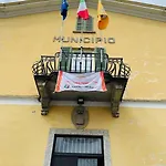 Casa Curiè 17 In Borgo Storico Hébergement de vacances Moltrasio