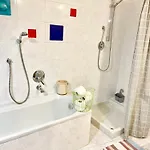 Casa Curiè 17 In Borgo Storico Moltrasio