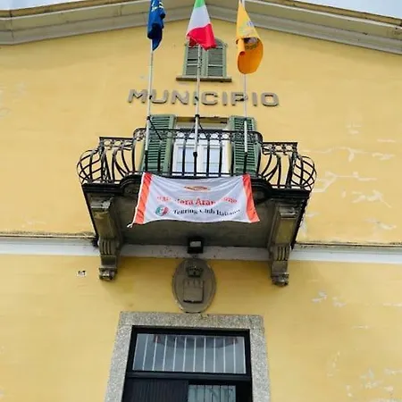Casa Curie 17 In Borgo Storico Σπίτι διακοπών Moltrasio